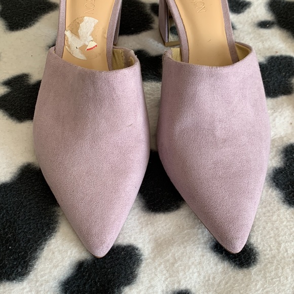 NWOT lavender faux su de slides - Picture 2 of 7